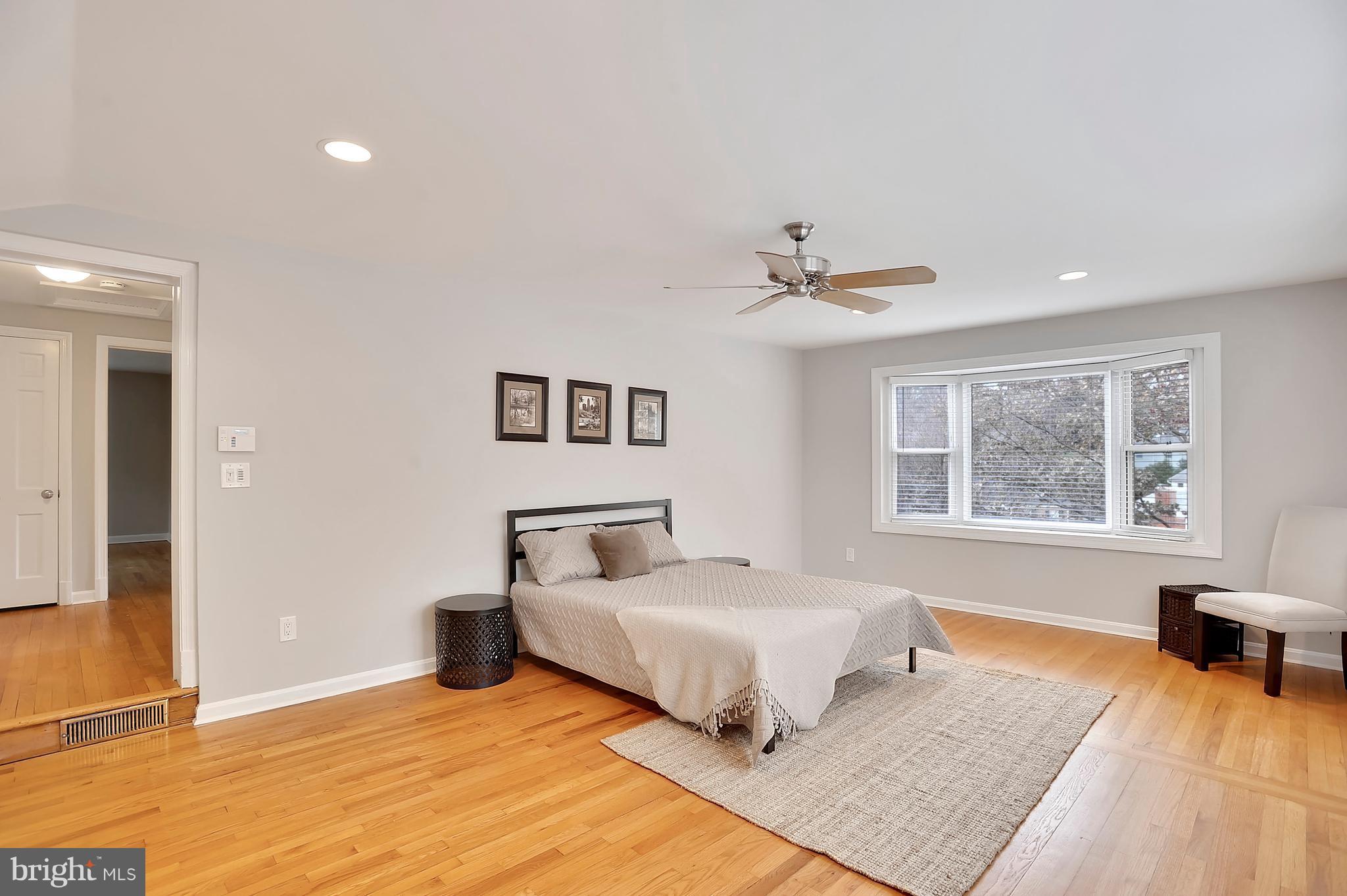 301 Lexington Drive Silver Spring, MD 20901 - Photo 14 of 28 Bedroom (Master)