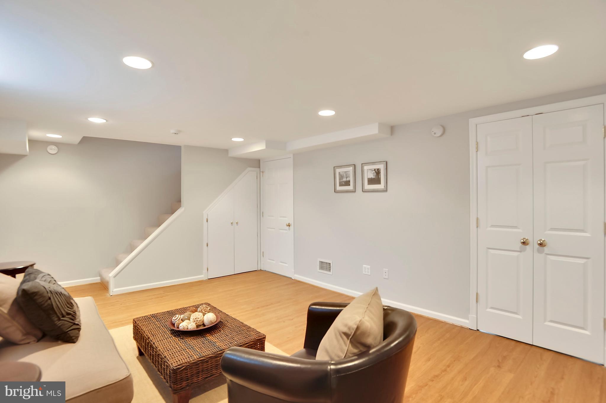 301 Lexington Drive Silver Spring, MD 20901 - Photo 23 of 28 Family Room
