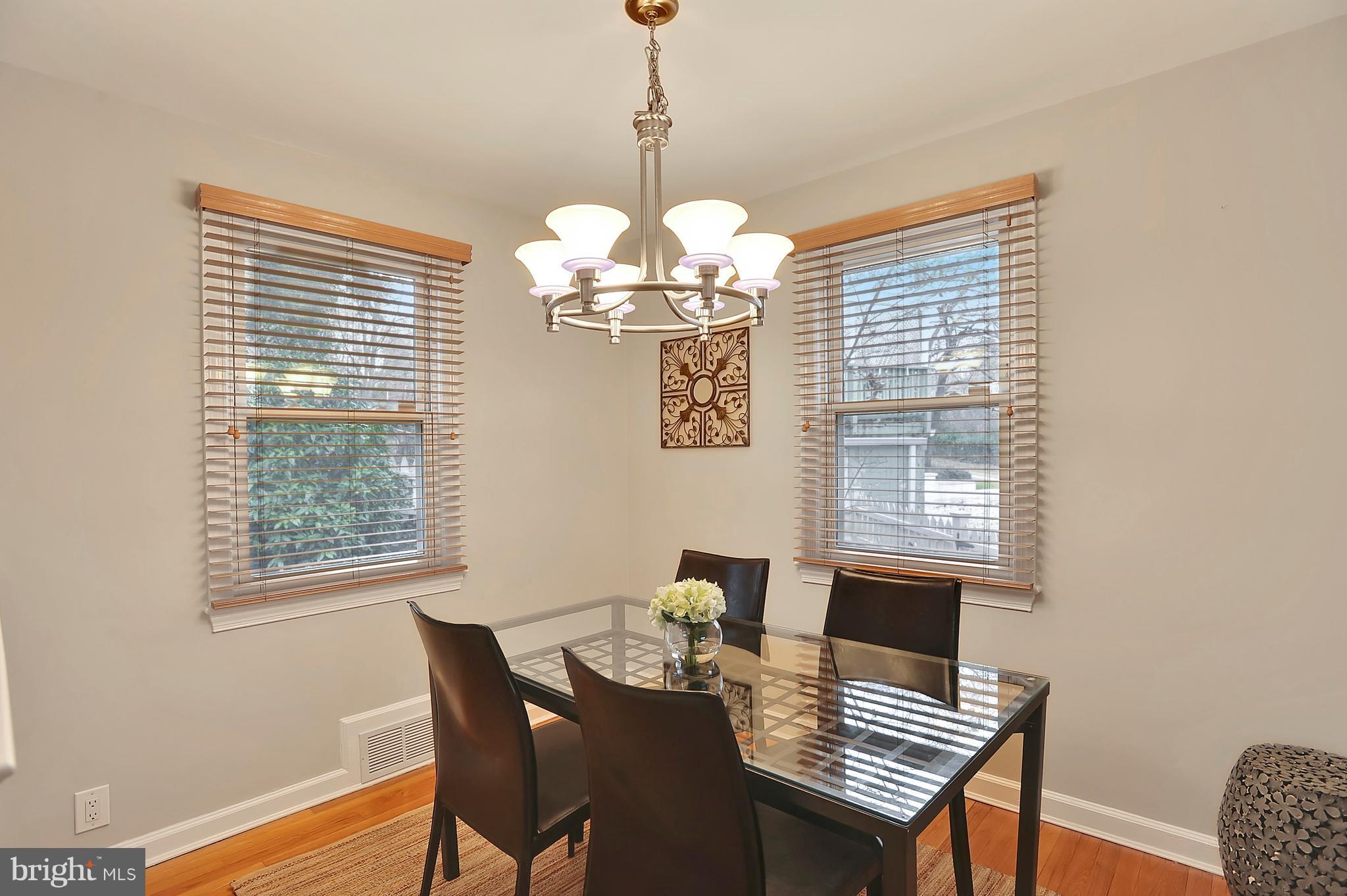 301 Lexington Drive Silver Spring, MD 20901 - Photo 6 of 28 Dining Room