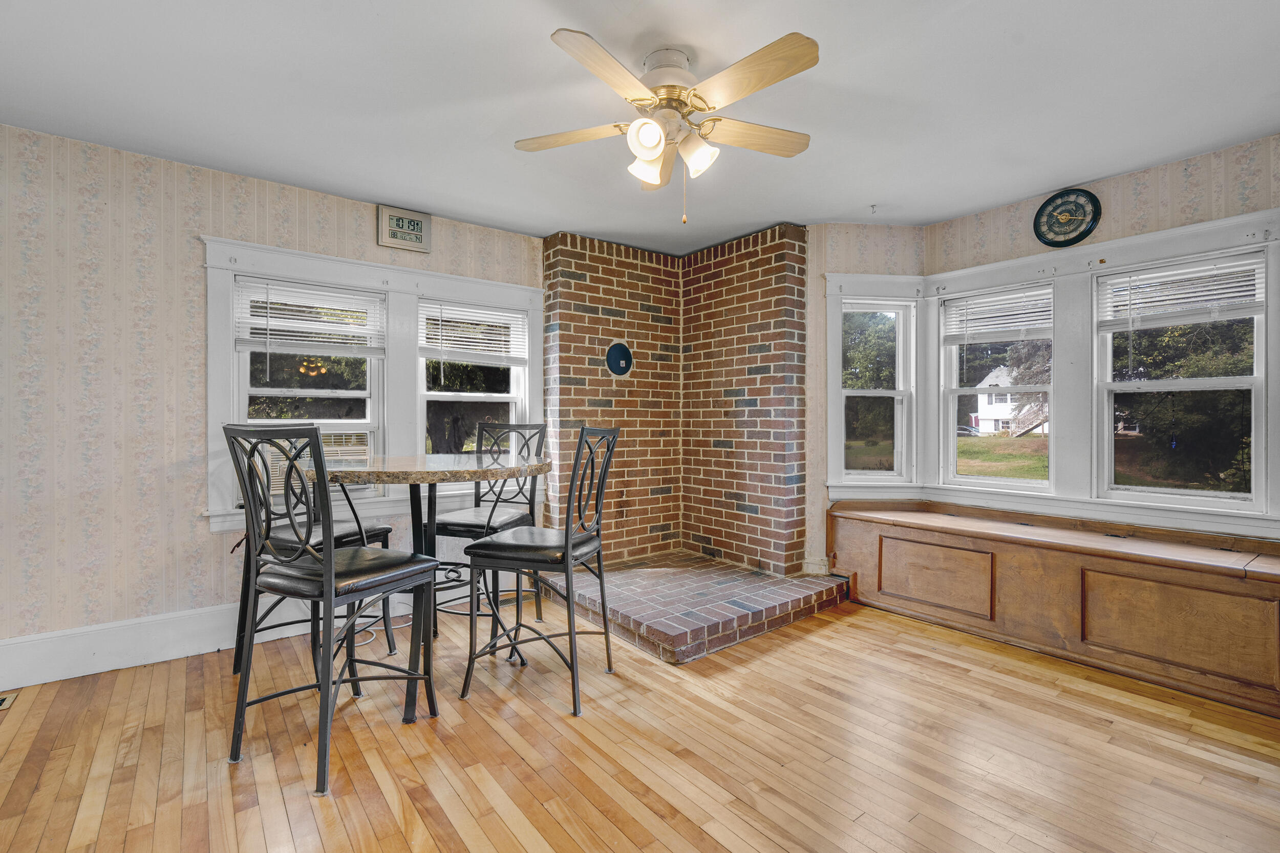 161 Main Street Windham, ME 04062 - Photo 11 of 76 23_161main-23