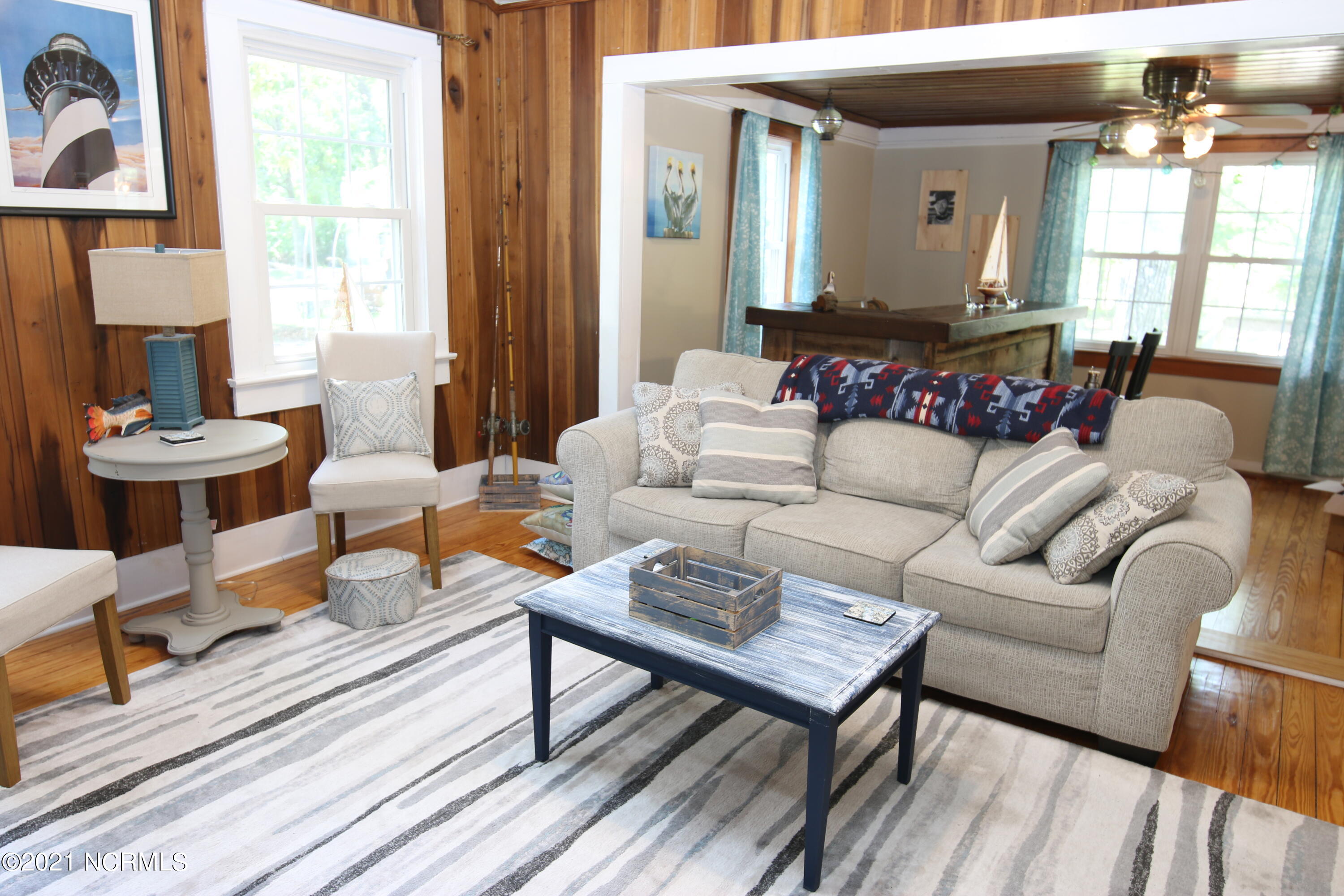 5756 River Road Washington, NC 27889 - Photo 14 of 26 living