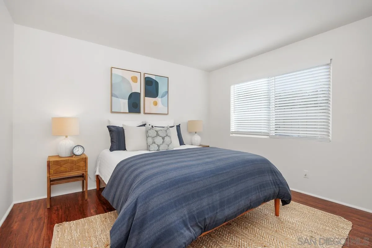 201 Coneflower Street Encinitas, CA 92024 - Photo 14 of 28