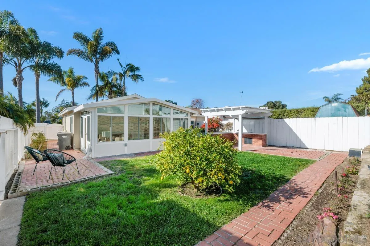 201 Coneflower Street Encinitas, CA 92024 - Photo 27 of 28