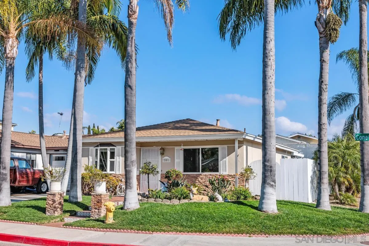 201 Coneflower Street Encinitas, CA 92024 - Photo 3 of 28