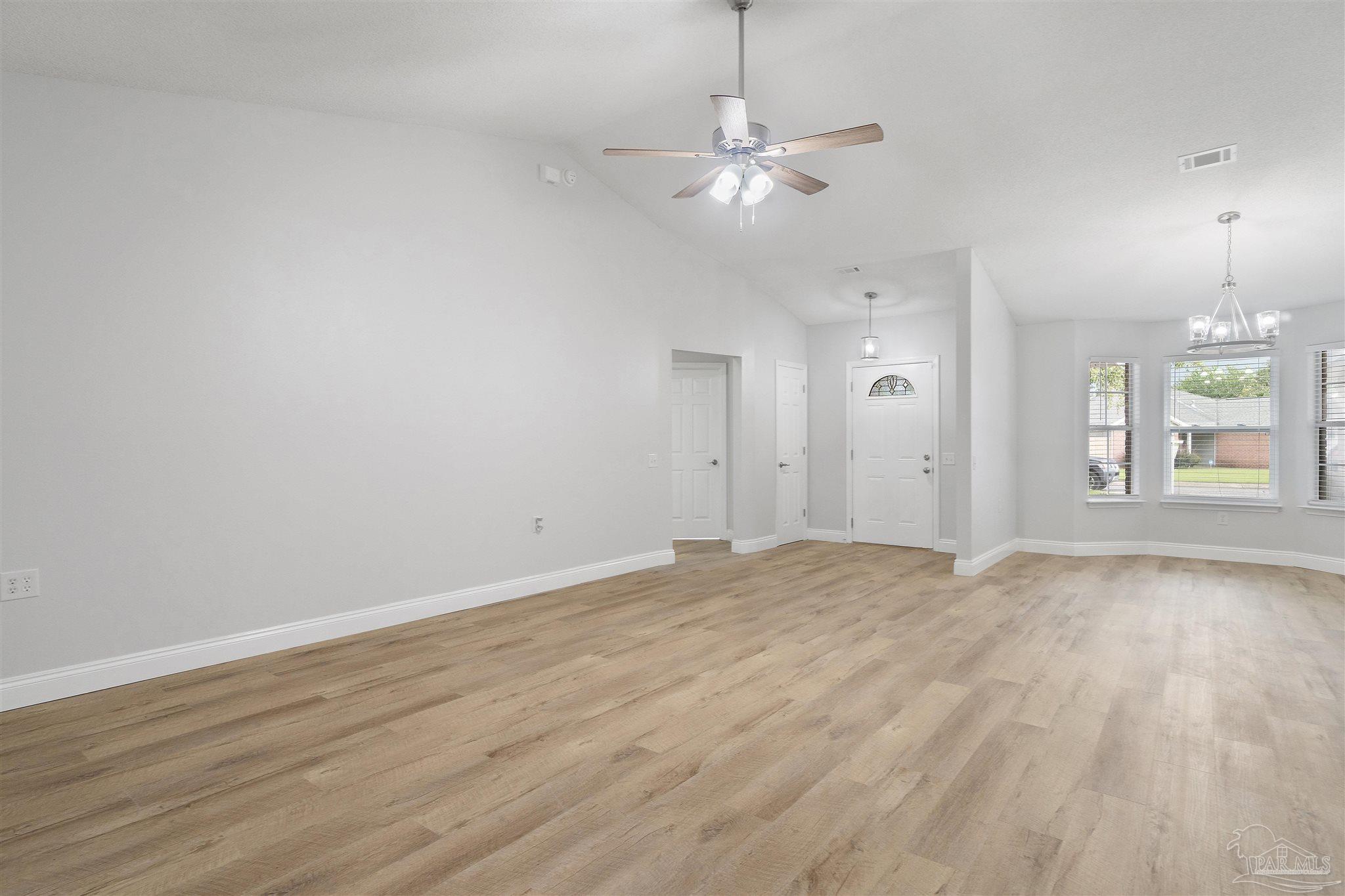 1015 Brownfield Road Pensacola, FL 32526 - Photo 12 of 36 Gallery Image 12