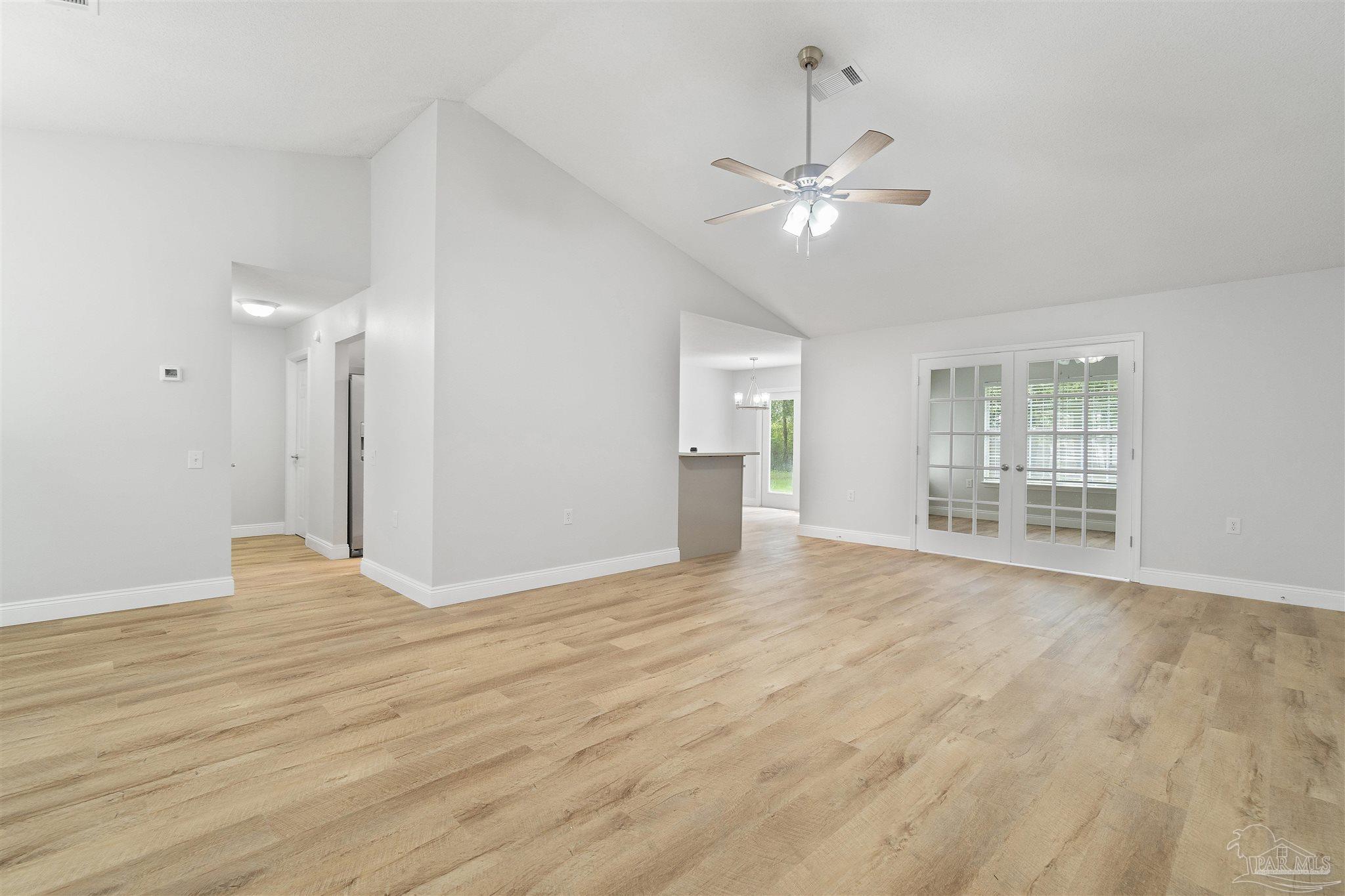 1015 Brownfield Road Pensacola, FL 32526 - Photo 14 of 36 Gallery Image 14
