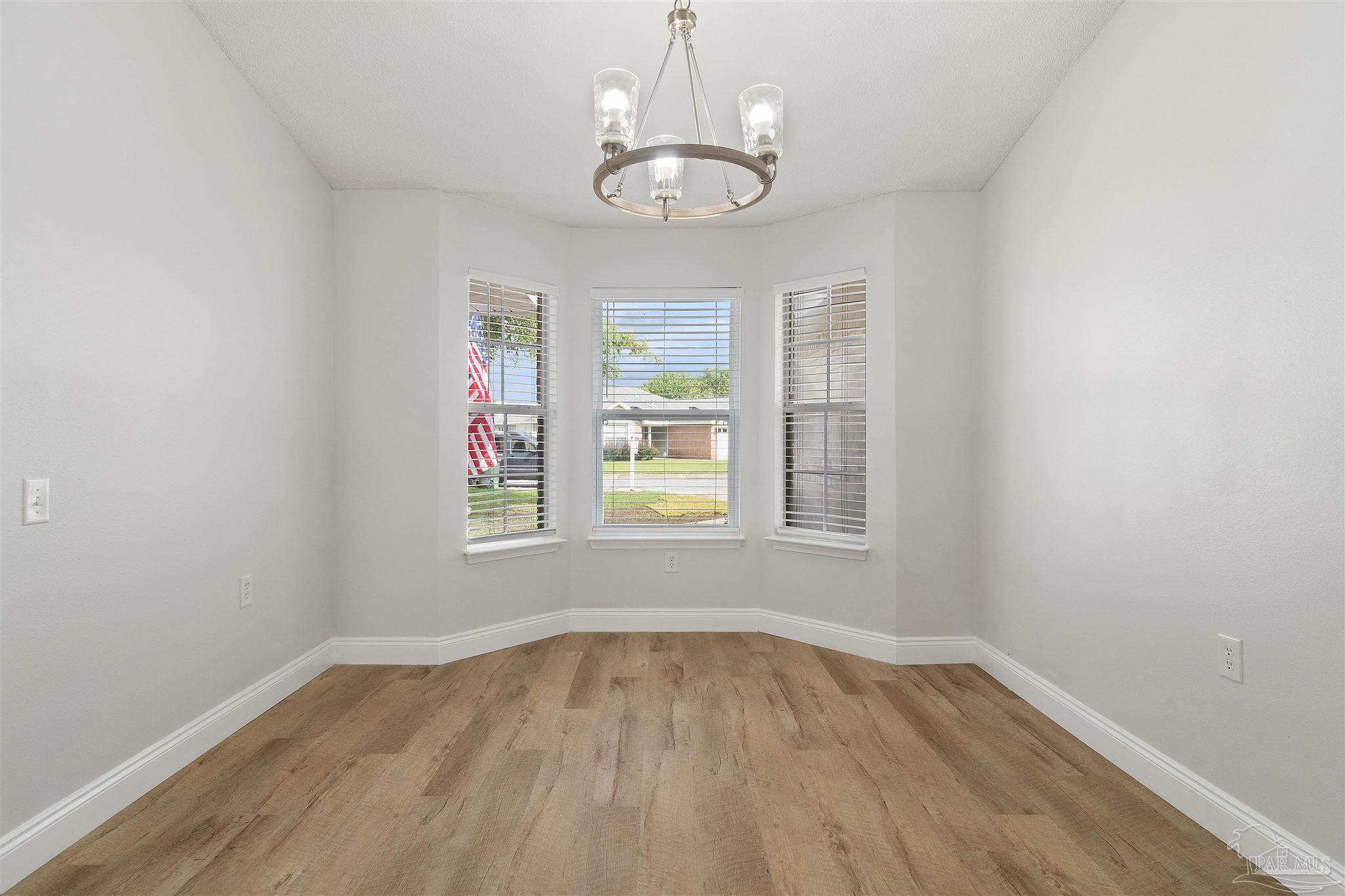 1015 Brownfield Road Pensacola, FL 32526 - Photo 16 of 36 Gallery Image 16