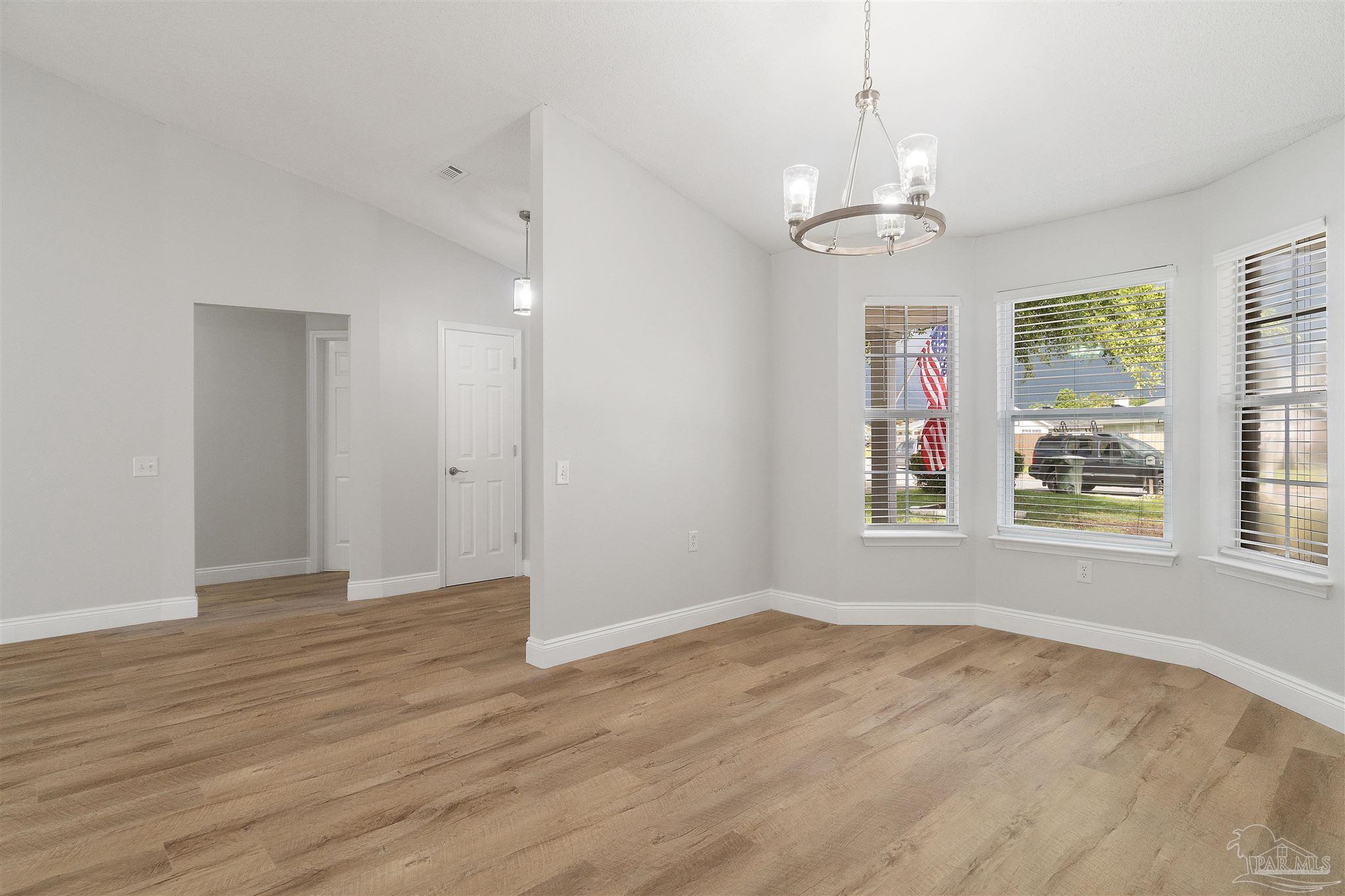 1015 Brownfield Road Pensacola, FL 32526 - Photo 17 of 36 Gallery Image 17