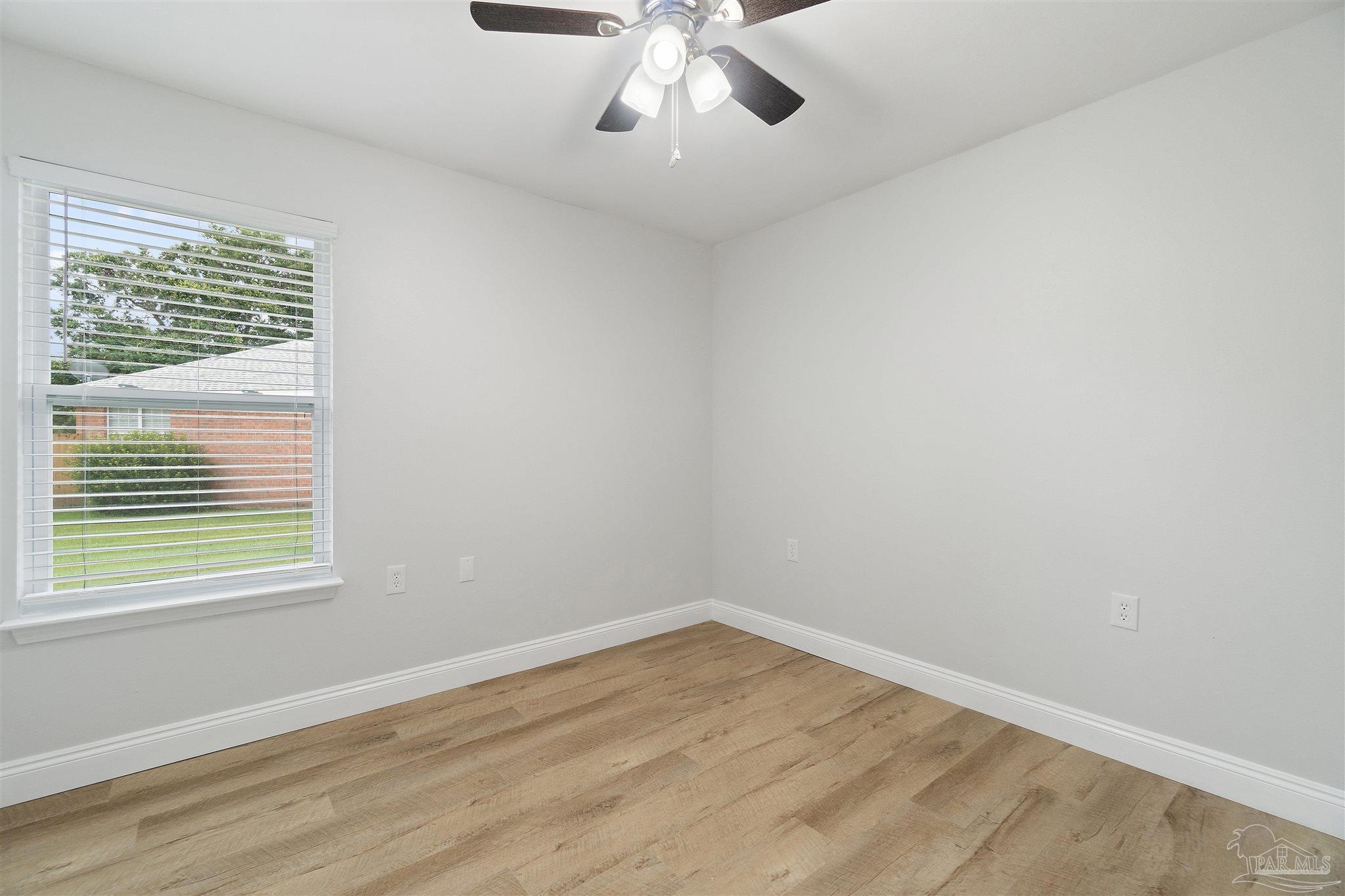 1015 Brownfield Road Pensacola, FL 32526 - Photo 23 of 36 Gallery Image 23