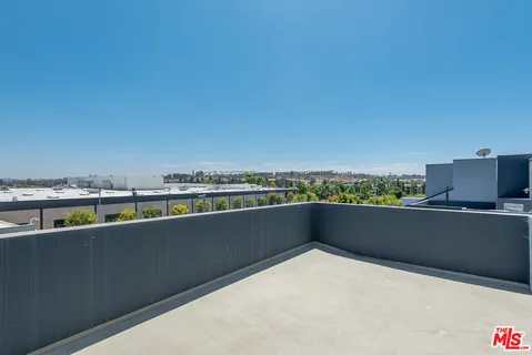 $1,695,000 | 5350 Playa Vista Drive, Unit 17, Playa Vista, CA 90094