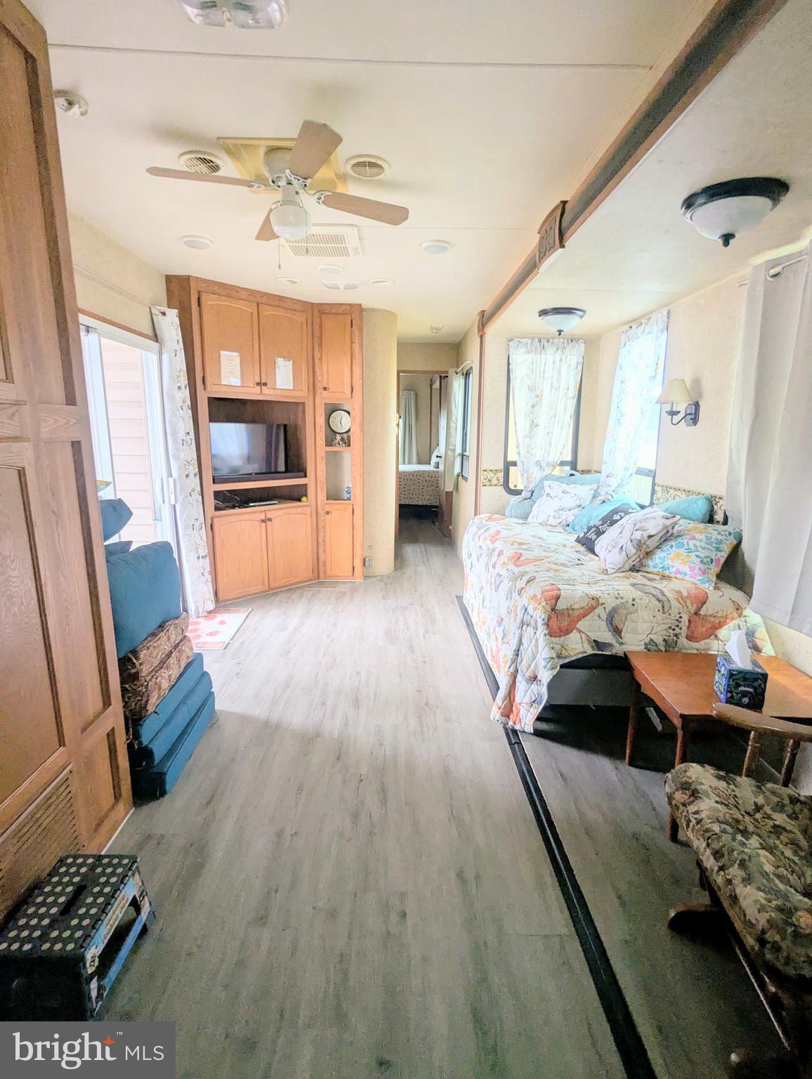 9 Jollywood Road Falling Waters, WV 25419 - Photo 25 of 26