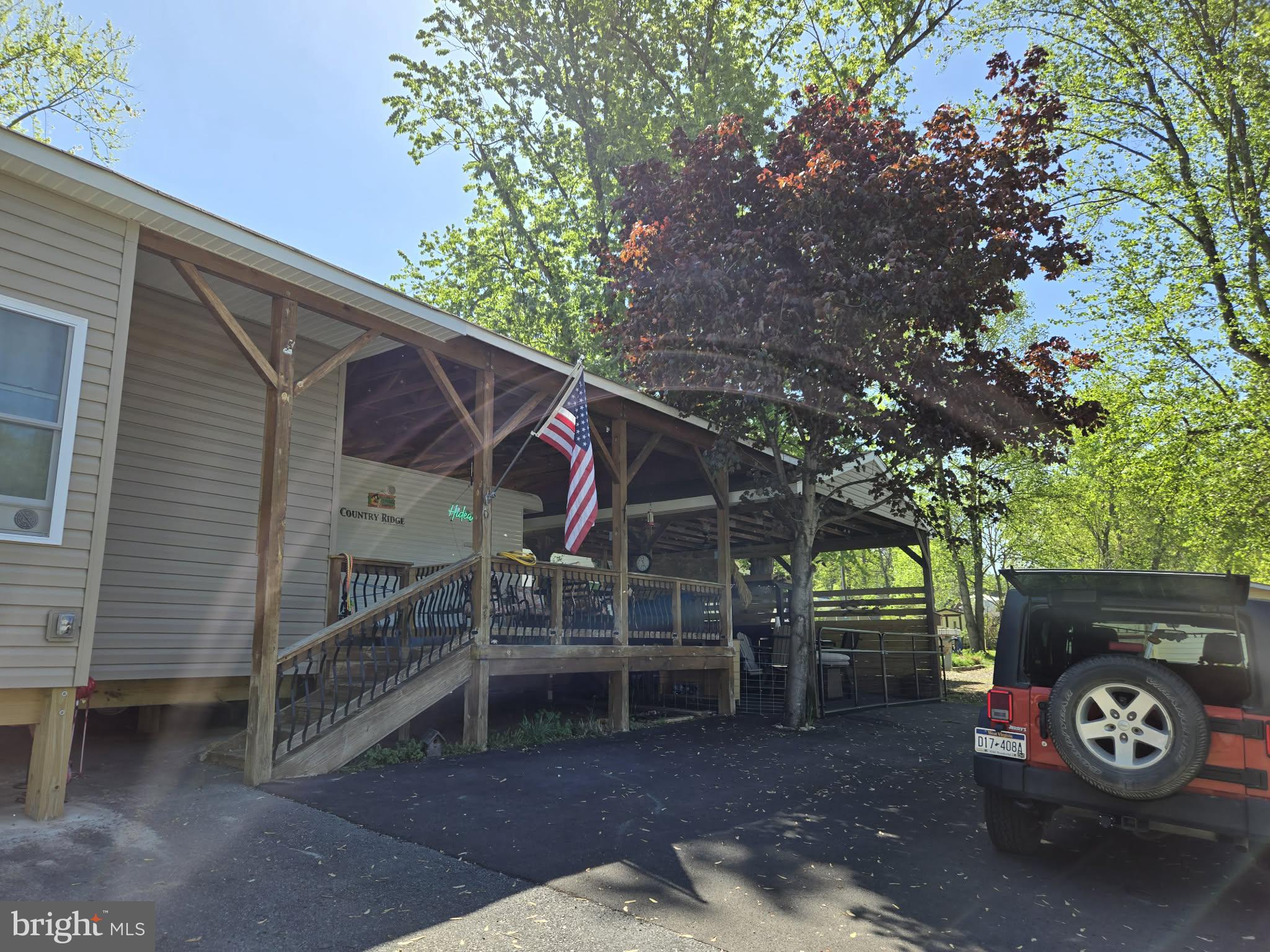 9 Jollywood Road Falling Waters, WV 25419 - Photo 5 of 26