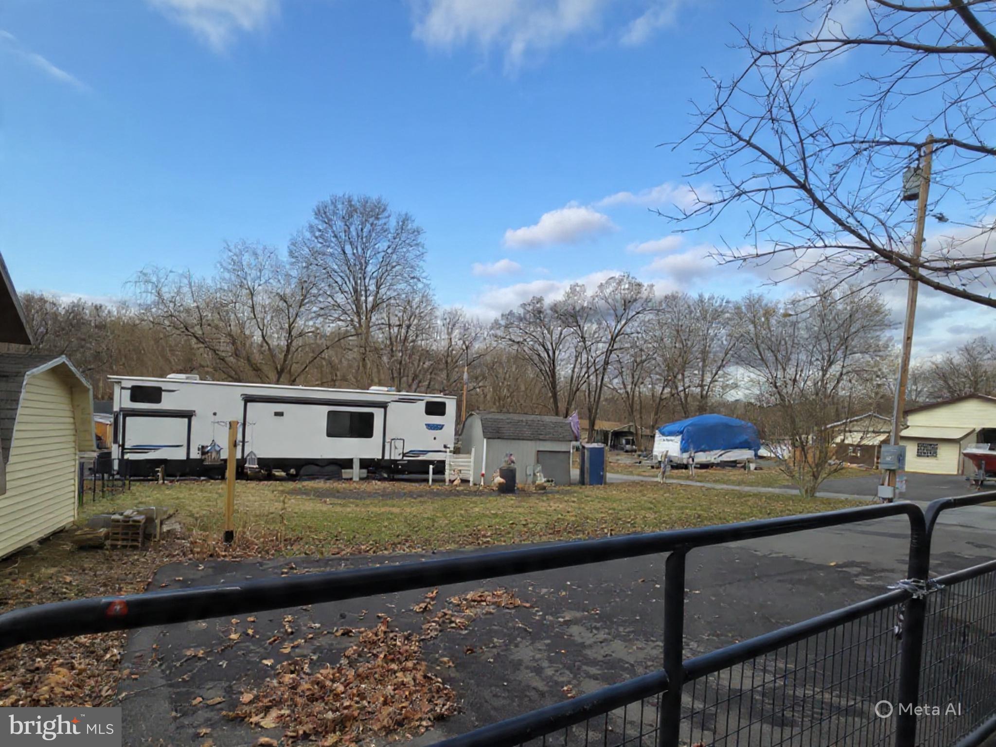 9 Jollywood Road Falling Waters, WV 25419 - Photo 10 of 26