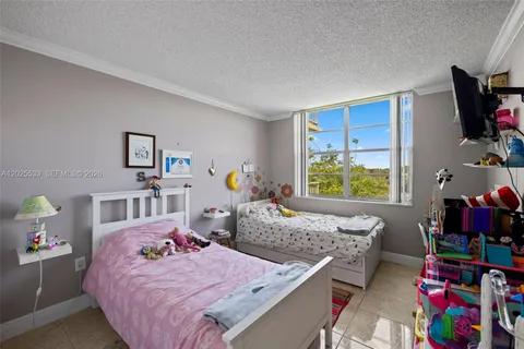 $329,000 | 13120 Southwest 92nd Avenue, Unit B505, Miami, FL 33176