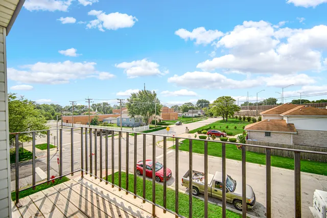 $725,000 | 14544 San Francisco Avenue, Posen, IL 60469