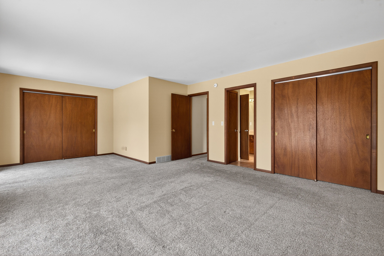 308 Rustic Lane Algonquin, IL 60102 - Photo 16 of 41