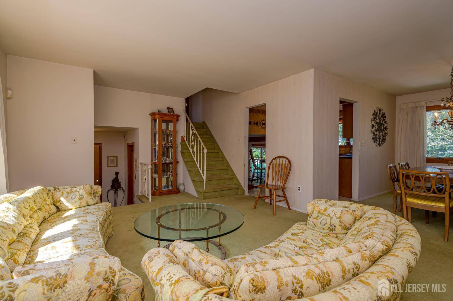 27 Shearn Drive Middlesex, NJ 08846 - Photo 17 of 22