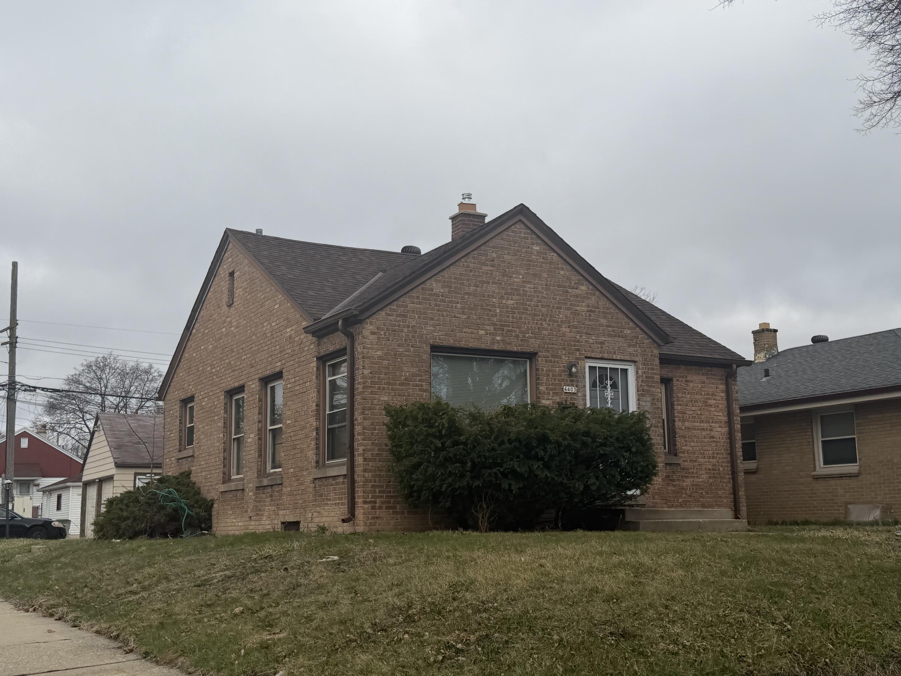 4403 North 66th Street Milwaukee, WI 53218 - Photo 1 of 4 IMG_1465