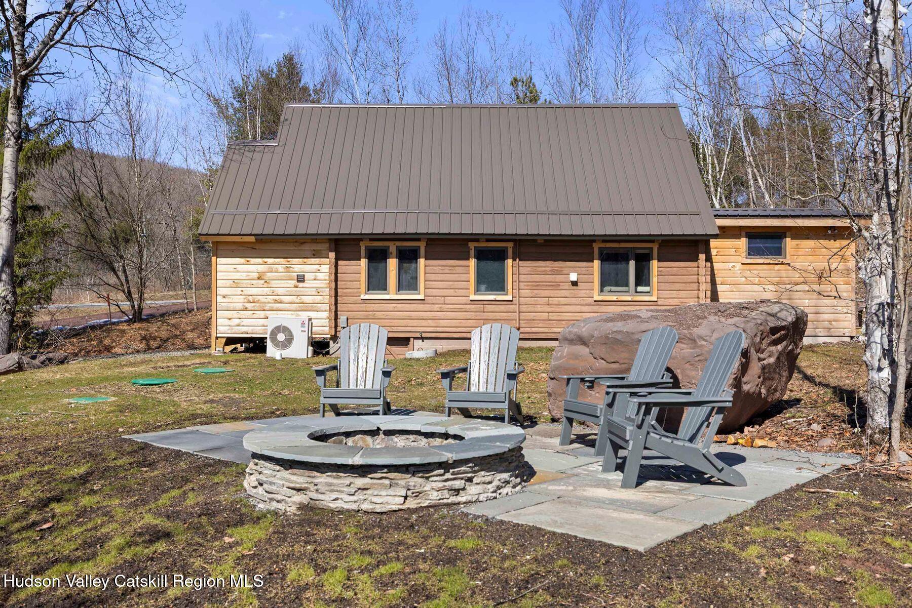 191 Mill Road Margaretville, NY 12455 - Photo 7 of 26 Firepit gathering area