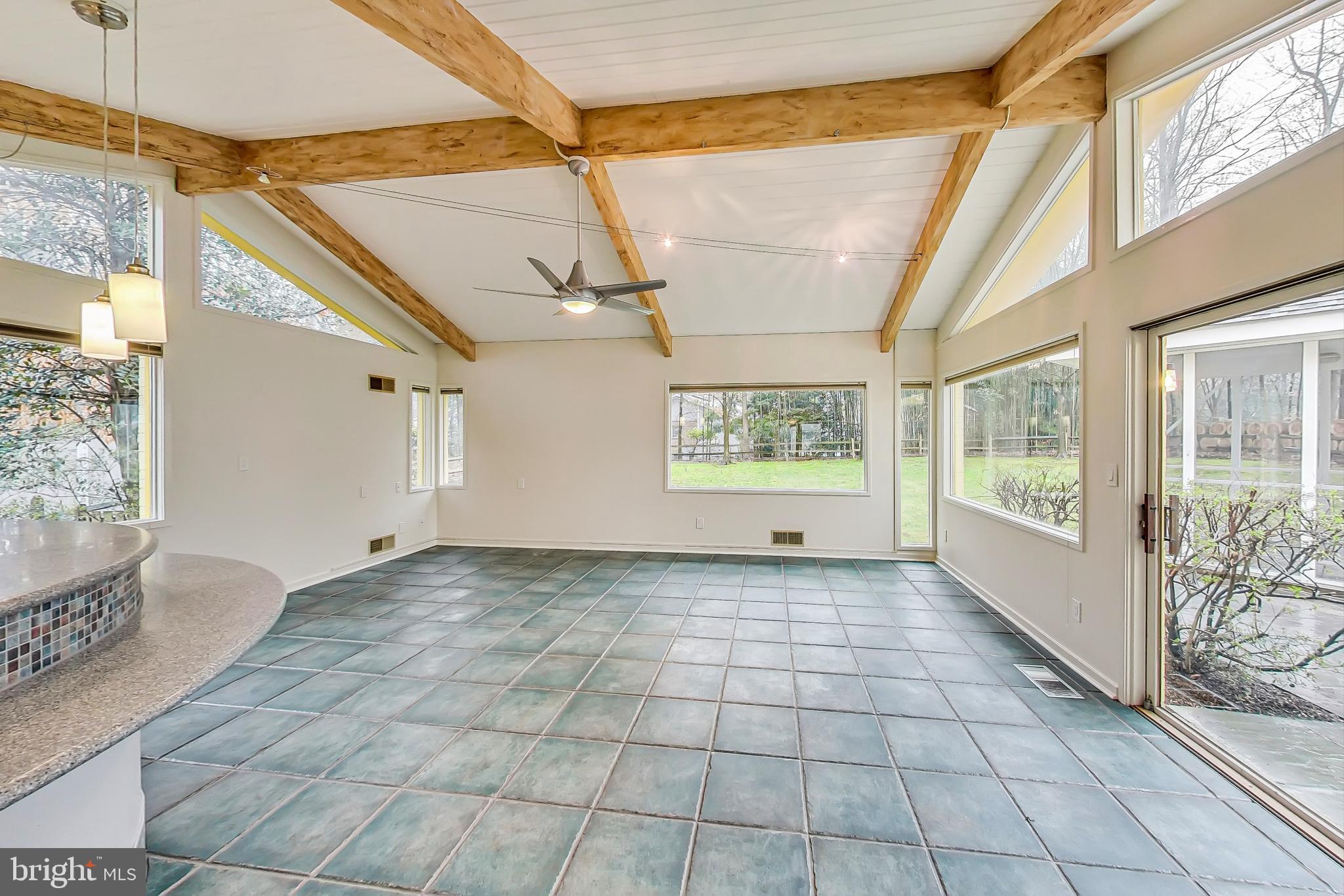 8100 Hamilton Spring Road Bethesda, MD 20817 - Photo 13 of 58