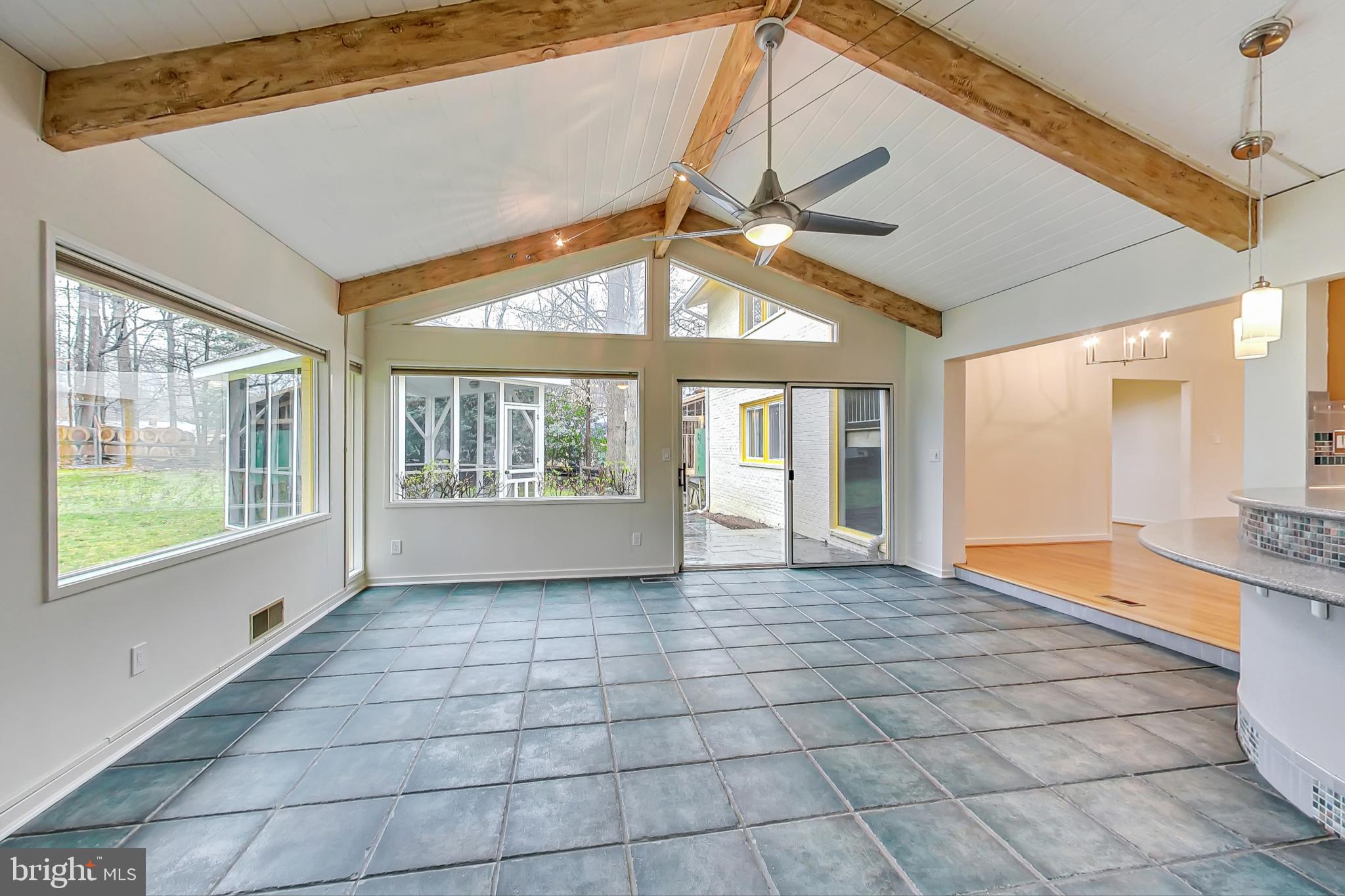 8100 Hamilton Spring Road Bethesda, MD 20817 - Photo 15 of 58