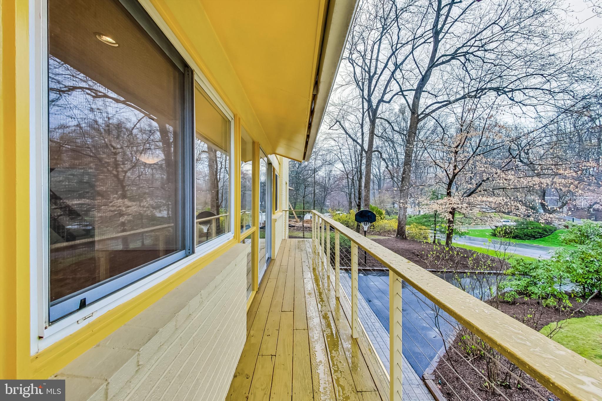 8100 Hamilton Spring Road Bethesda, MD 20817 - Photo 28 of 58