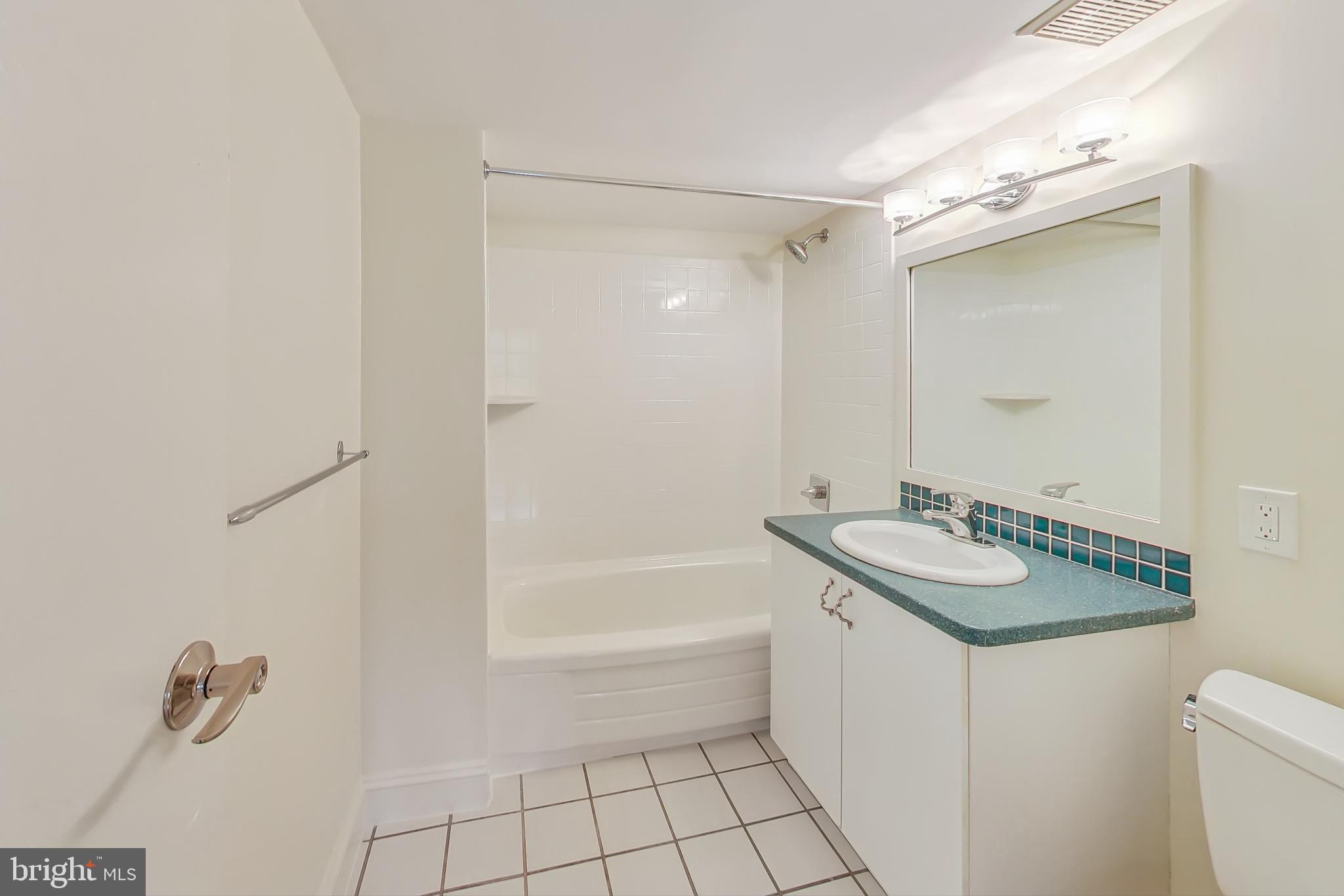 8100 Hamilton Spring Road Bethesda, MD 20817 - Photo 45 of 58