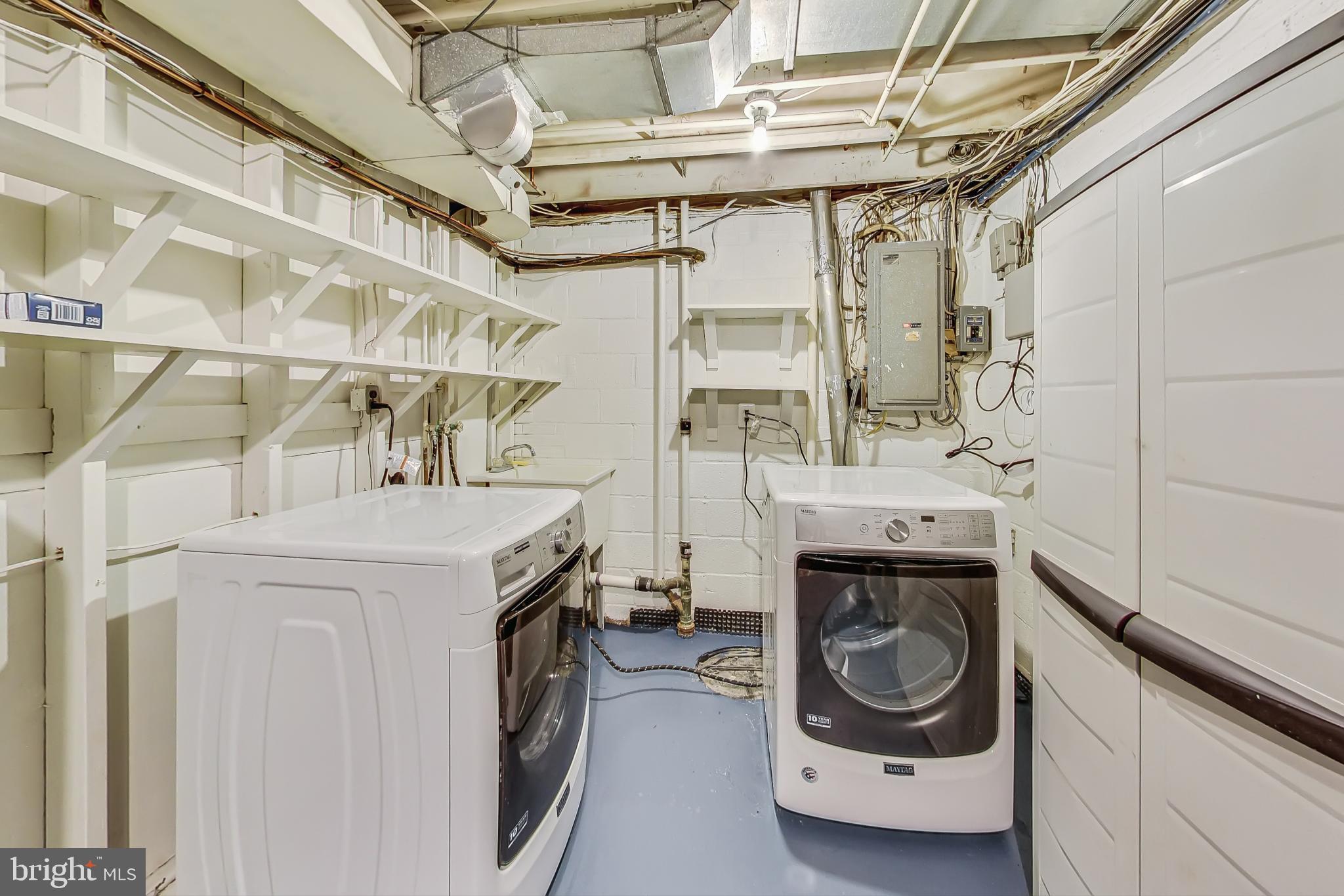 8100 Hamilton Spring Road Bethesda, MD 20817 - Photo 46 of 58