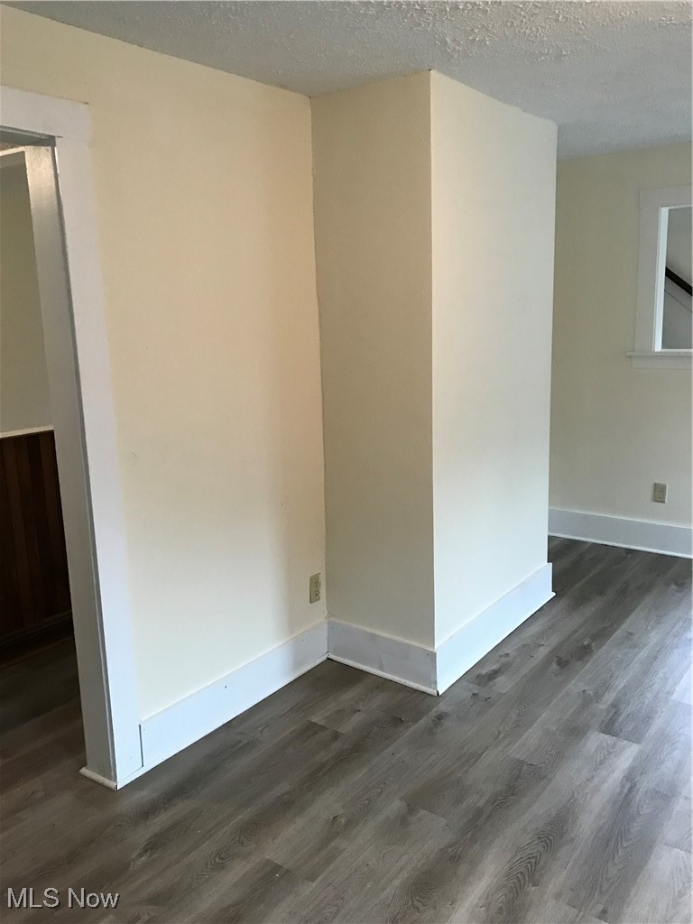 3961 4th Street Struthers, OH 44471 - Photo 5 of 6 family room entrance