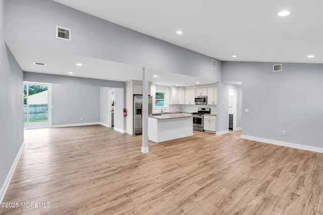 $563,999 | 801 Middlesex Street, Toms River, NJ 08757