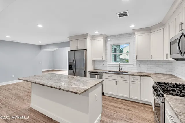 $563,999 | 801 Middlesex Street, Toms River, NJ 08757