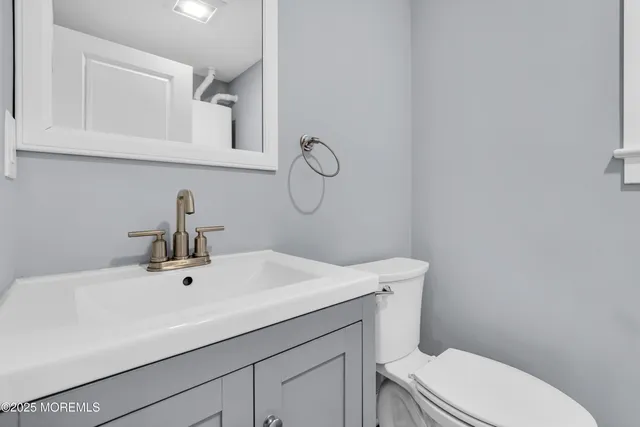 $563,999 | 801 Middlesex Street, Toms River, NJ 08757