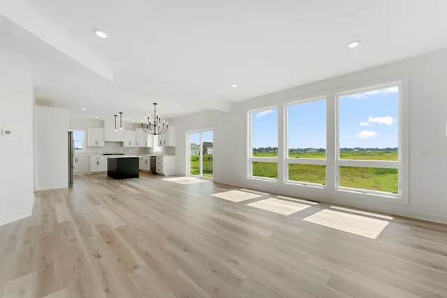 $699,900 | 15068 Ardmullivan Lane, Rosemount, MN 55068