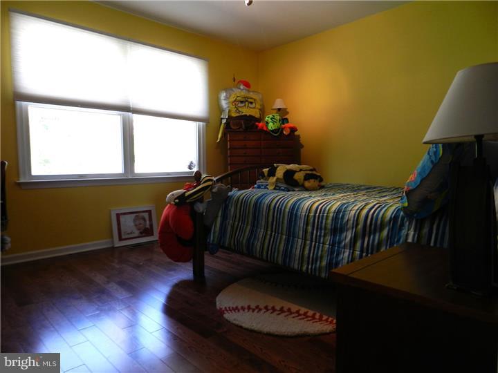 323 Windy Run Road Doylestown, PA 18901 - Photo 13 of 17 Bedroom 3