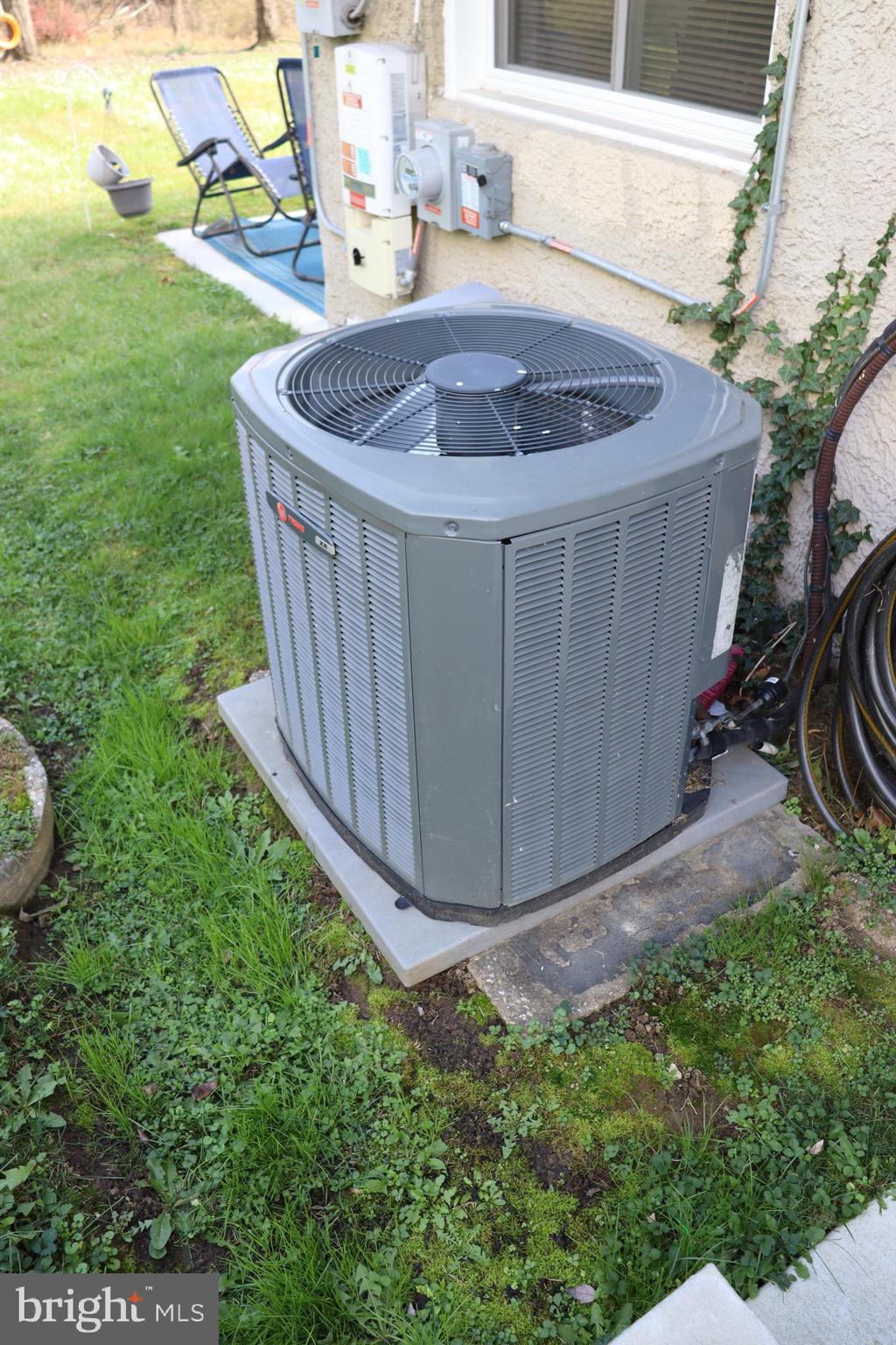 6816 Fox Meadow Road Gwynn Oak, MD 21207 - Photo 19 of 51 AC Compressor