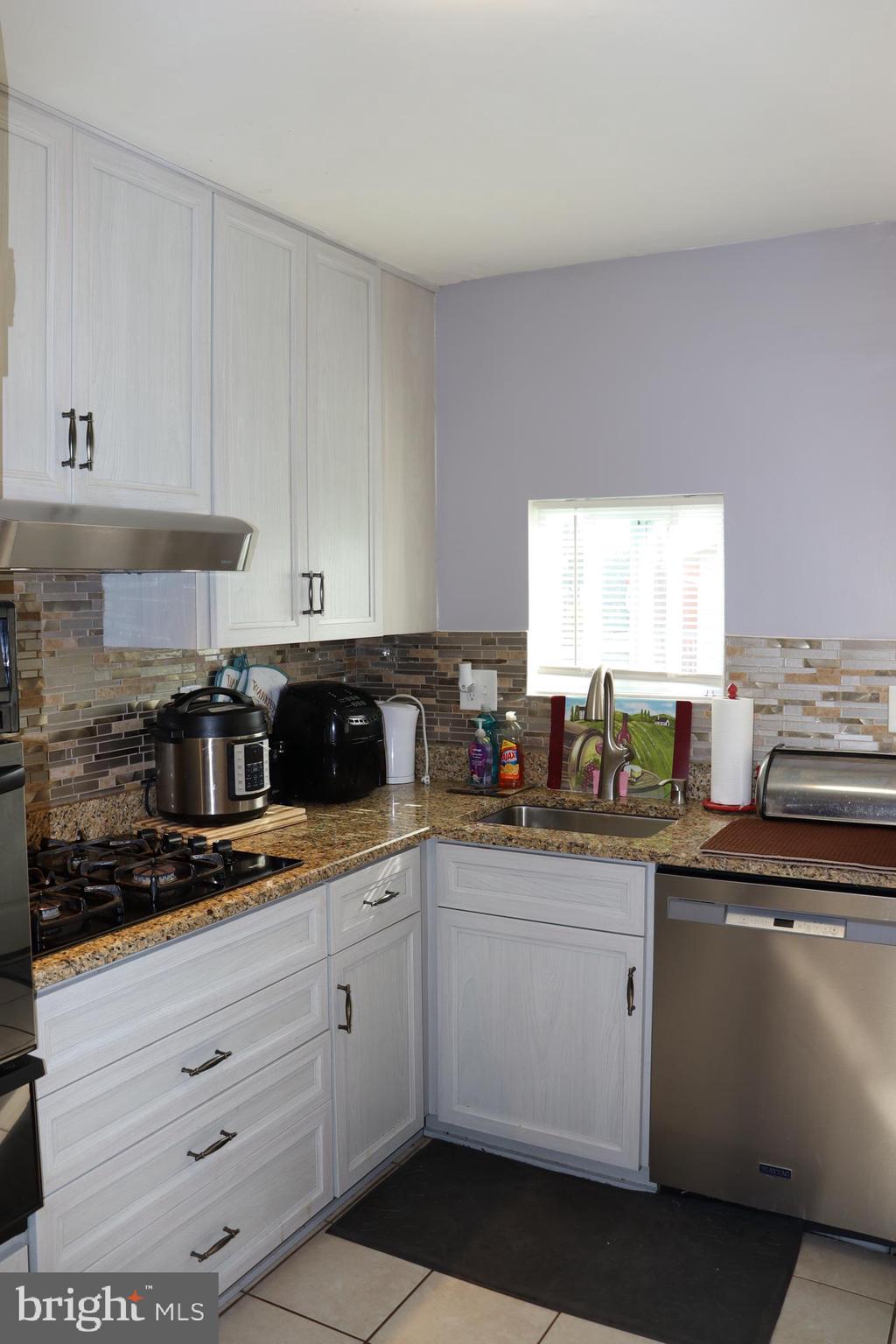 6816 Fox Meadow Road Gwynn Oak, MD 21207 - Photo 30 of 51 Kitchen