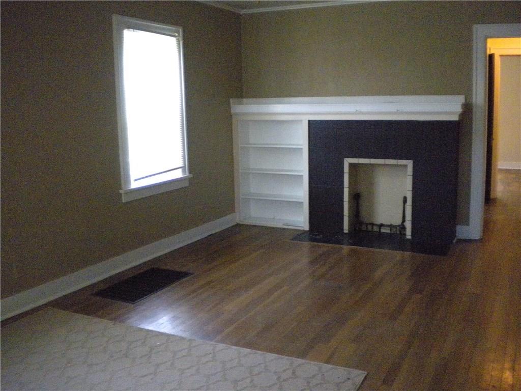 5615 Library Road Bethel Park, PA 15102 - Photo 3 of 25 Gallery Image 3