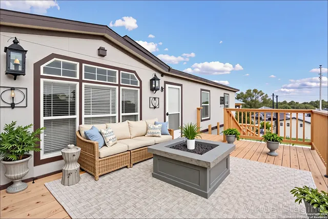 $175,000 | 145 Sandy Ridge Drive, Poteet, TX 78065