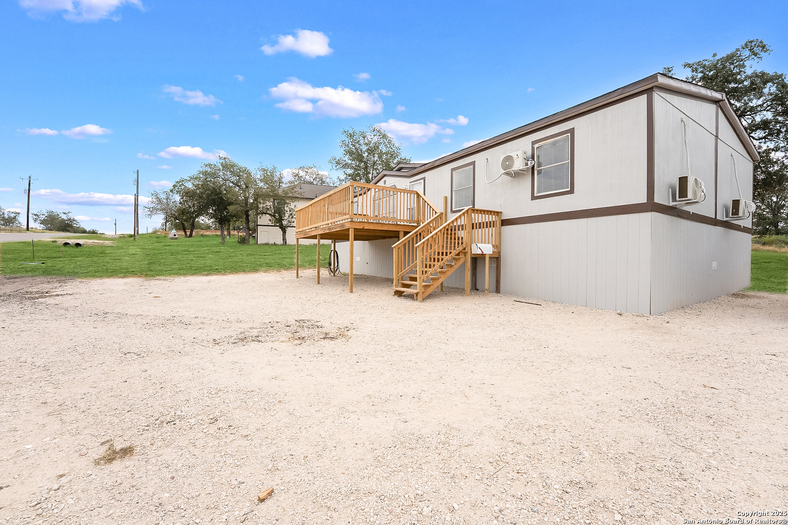 145 Sandy Ridge Drive Poteet, TX 78065 - Photo 17 of 52