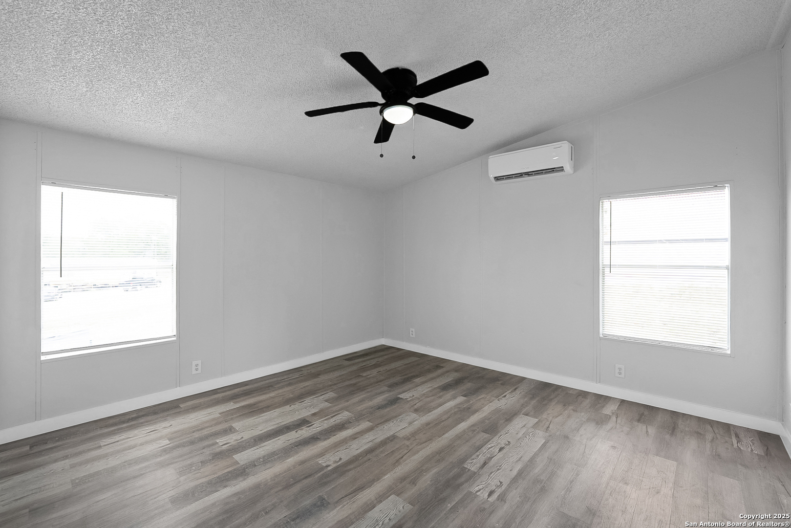 145 Sandy Ridge Drive Poteet, TX 78065 - Photo 33 of 52