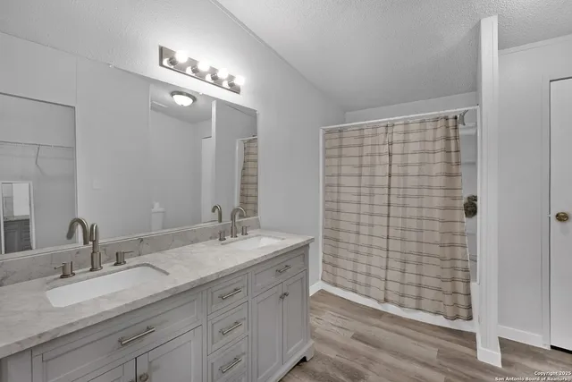 $175,000 | 145 Sandy Ridge Drive, Poteet, TX 78065