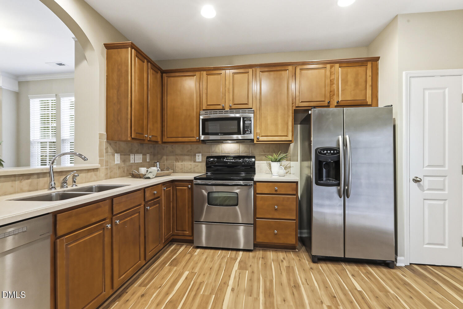 7612 Canvas Art Terrace Raleigh, NC 27617 - Photo 16 of 46 012