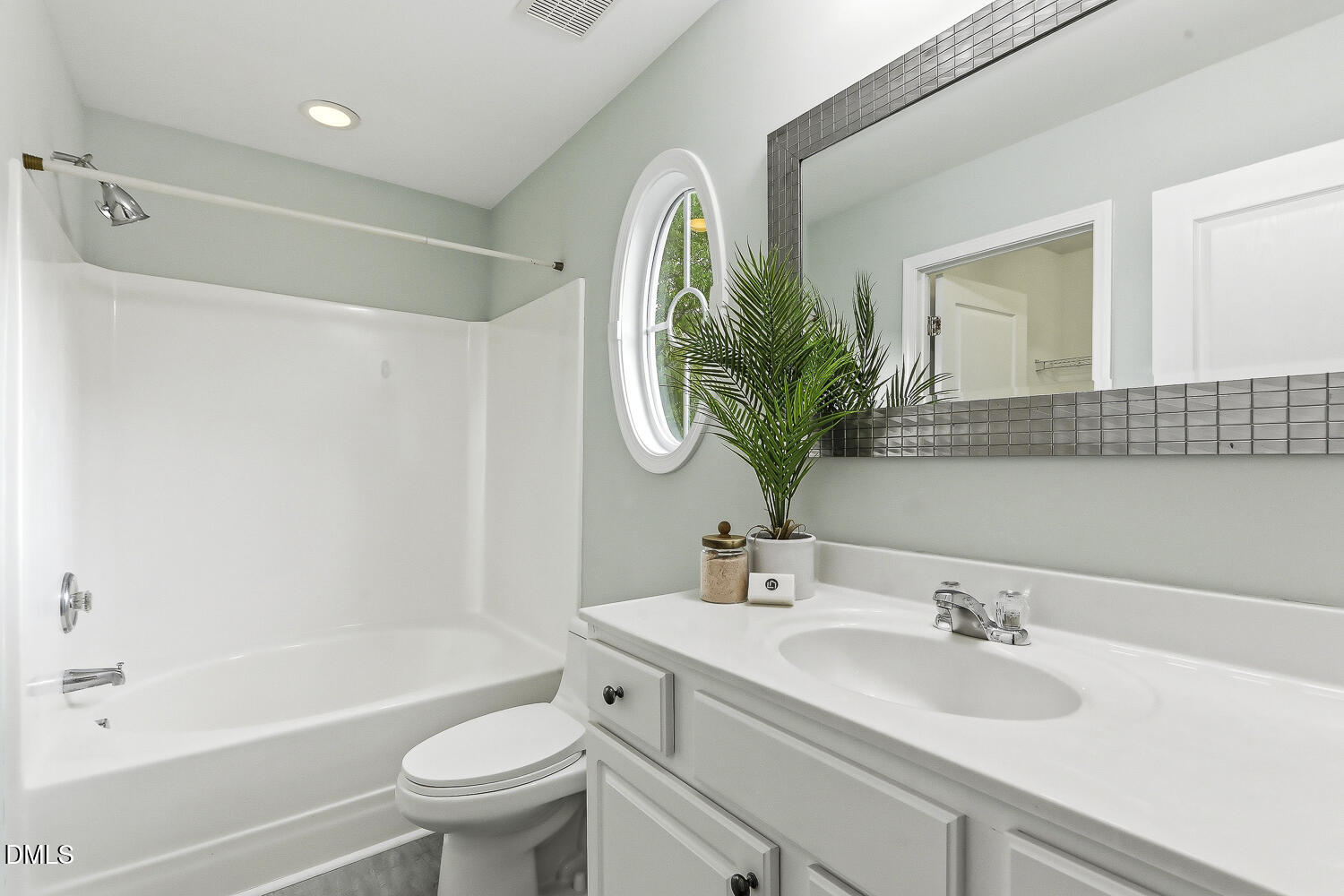 7612 Canvas Art Terrace Raleigh, NC 27617 - Photo 24 of 46 018