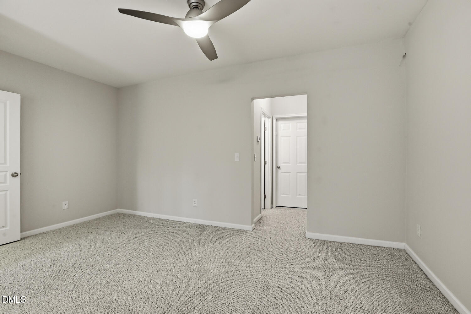 7612 Canvas Art Terrace Raleigh, NC 27617 - Photo 37 of 46 035