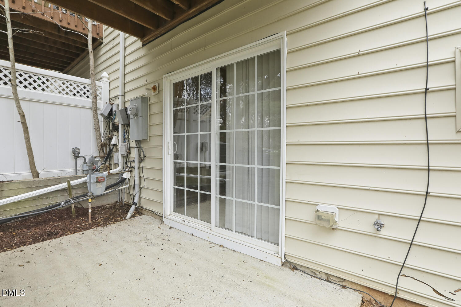 7612 Canvas Art Terrace Raleigh, NC 27617 - Photo 41 of 46 039