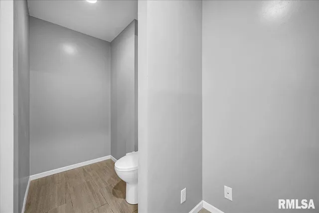 $325,000 | 1404 West Elm Street, Chillicothe, IL 61523