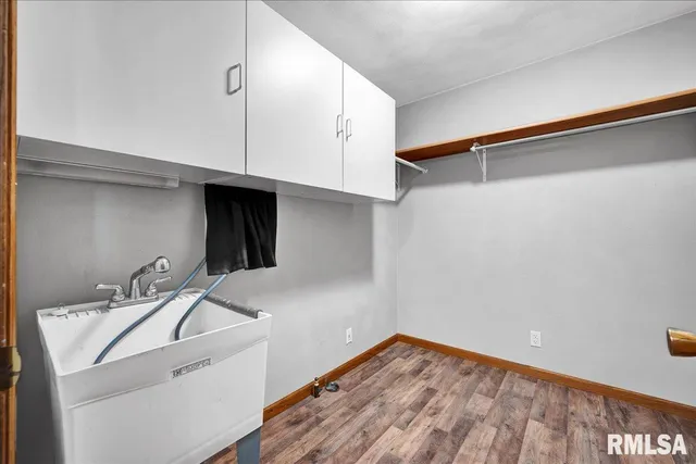 $325,000 | 1404 West Elm Street, Chillicothe, IL 61523