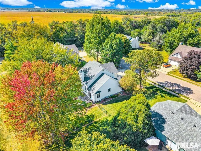 $325,000 | 1404 West Elm Street, Chillicothe, IL 61523