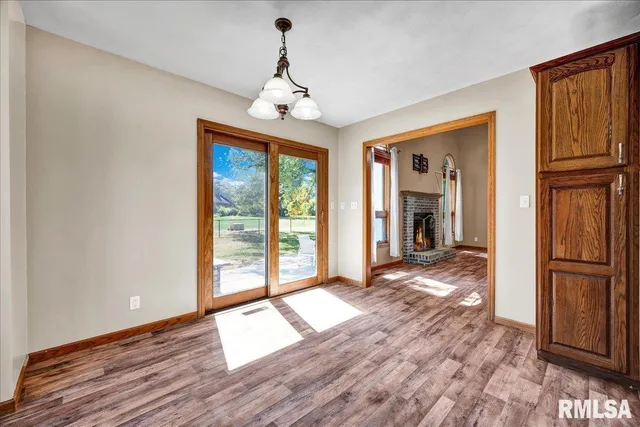 $325,000 | 1404 West Elm Street, Chillicothe, IL 61523