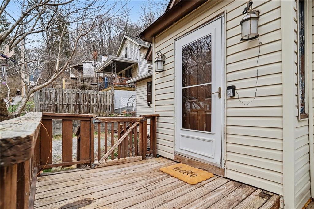 246 Hickory Street McKees Rocks, PA 15136 - Photo 34 of 35